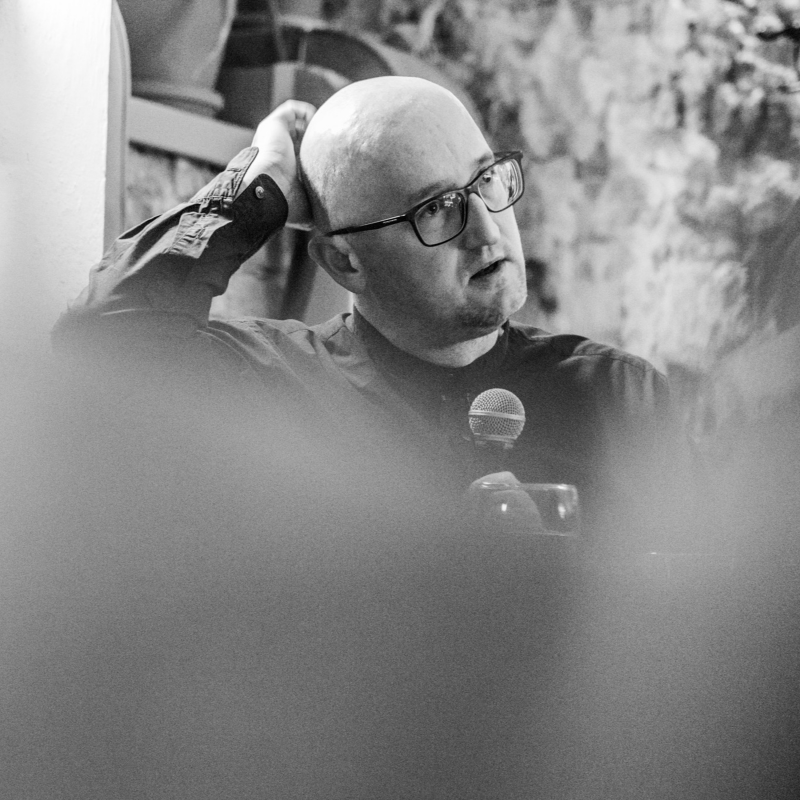 Obrázek epizody 2022 03 15 Andrés Sánchez Robayna, Tím velkým mořem