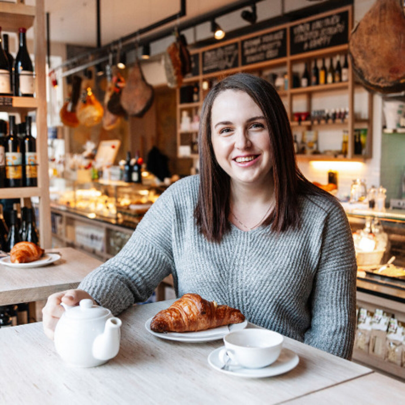 Obrázek epizody Markéta Tichavská: jak vytvořit ten správný PR a marketingový buzz při otevíračce 