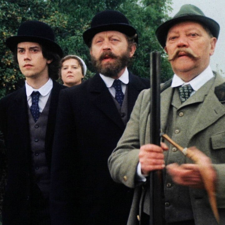 Obrázek epizody Rozpuštěný a vypuštěný: Cimrmanovský Sherlock zasahuje!