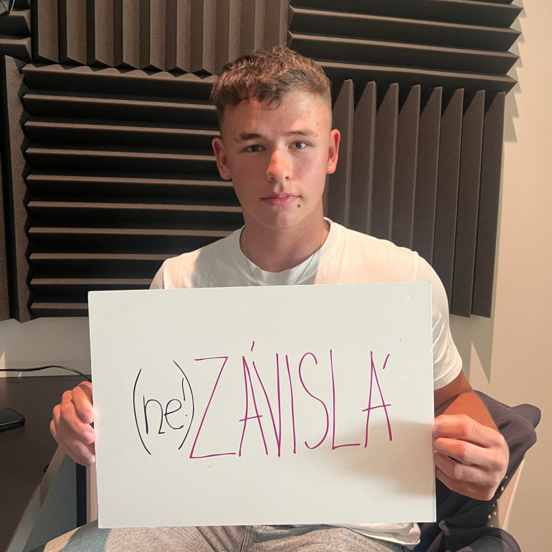 Obrázek epizody 71.díl (ne!)ZÁVISLÁ: "Viděl jsem, jak táta znásilňuje mámu." Student Viktor Krejča o životě s tyranem