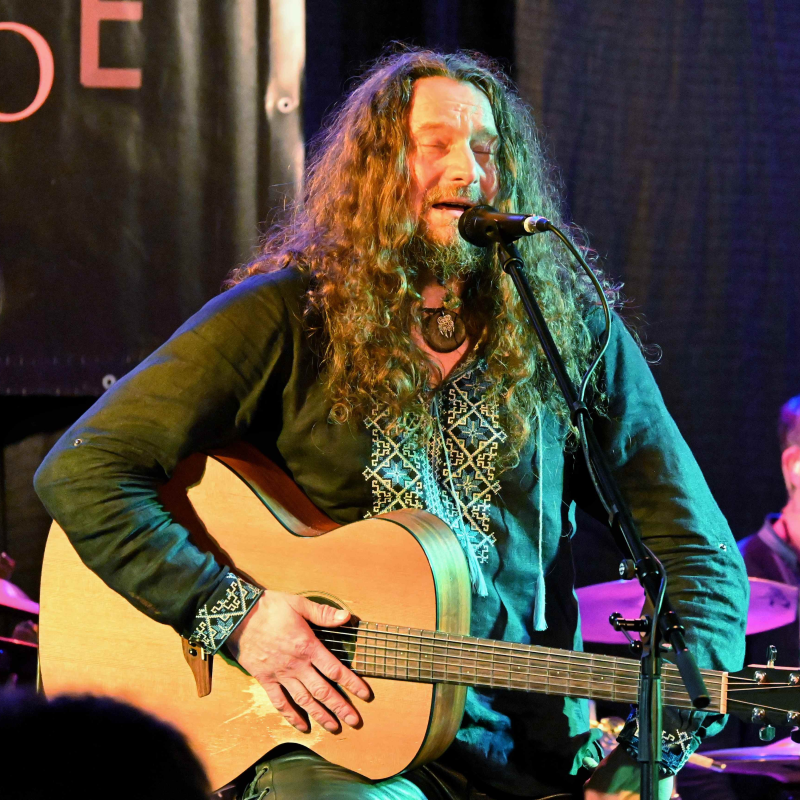 Obrázek epizody TAM-TAM SPECIAL #8: Tomáš Kočko & Orchestr, live in Písek, 22. 12. 2023