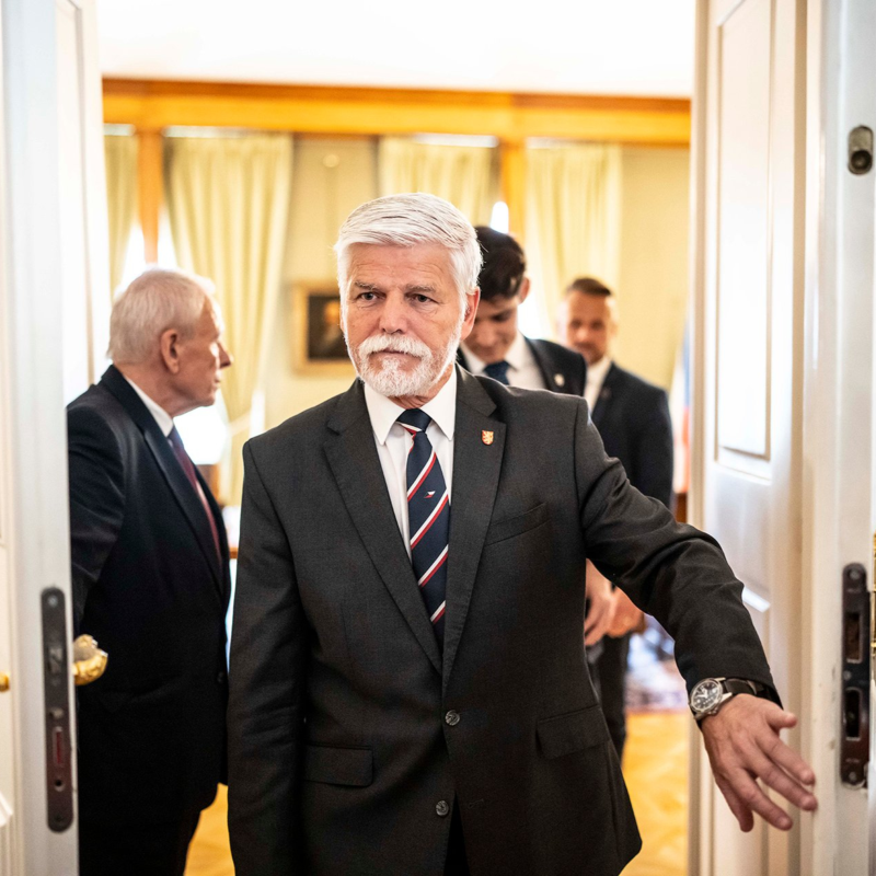 Obrázek epizody Prezidentovo veto vládní novely není pomsta. Kabinet se mu prosazování změn ani nesnažil vysvětlit
