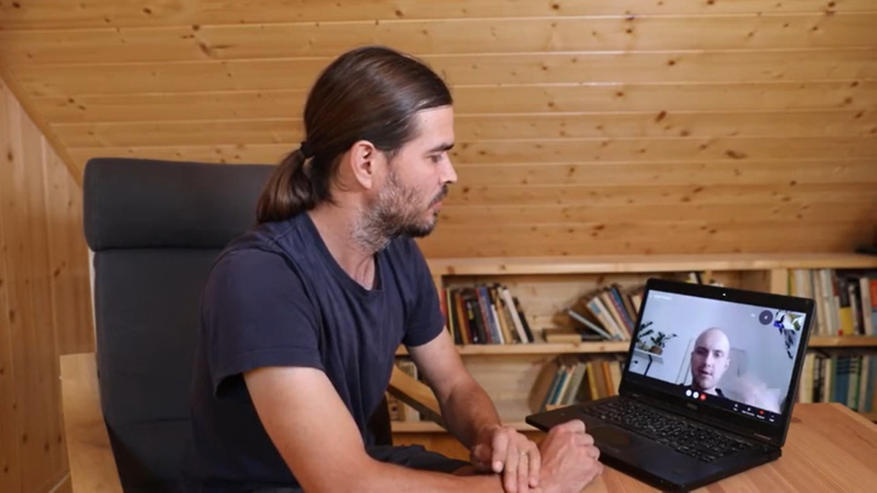 Obrázek epizody Investice přes nové platformy: Jaká nesou rizika?