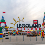 Obrázek epizody 7. června: Den otevření prvního Legolandu