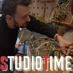 Obrázek epizody Studiotime #61 s Václavem Pelouškem: „U synťáku napřed navrhuju to, jak bude vypadat."