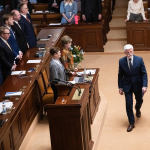 Obrázek epizody Z prezidenta se vyklubal dobrý politický hráč a v jistém smyslu opravdu vede opozici. Porazit ho bude těžké