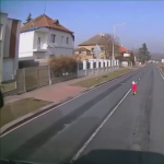 Obrázek epizody Holčička uprostřed silnice