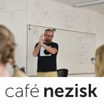 Obrázek epizody Café Nezisk podcast I Lucie Tužová a Petr Vysuček z Pevnosti