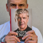 Obrázek epizody Arsène Wenger a jeho autobiografie (vyšla česky❤️)! + Historie (i temná budoucnost) Arsenalu!