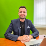 Obrázek epizody Novináři se snaží o senzaci. Pravda o mém bytě. A co Hřibova vila za 25 milionů Kč? | Čau Praho #184