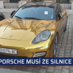 Obrázek epizody Policisté v Drážďanech odtáhli na své parkoviště Porsche, které tam, kde nemělo (zdroj: CNN Prima NEWS)