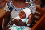 Obrázek epizody Významný krok v boji proti malárii. Kamerun začal jako první očkovat dětskou populaci