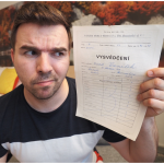 Obrázek epizody Slyšíme se #2: Trauma z průměrnosti: Aneb co udělá trojka v první třídě
