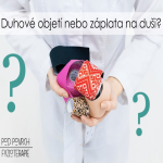 Obrázek epizody Epizoda 3: Kinesiotape - duhové objetí nebo záplata na duši?