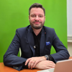 Obrázek epizody Nezničitelný Benda, hulvát Hřib a Decroix nechápe. Bitcoin se znovu otevírá. | Čau Praho #168