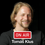 Obrázek epizody Tomáš Klus ON AIR: „Pokud má člověk talent, je jedno, kudy ho nechá růst.”