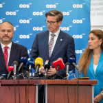 Obrázek epizody Opozice hledá lídra i strategii, jak čelit vládě. Najde jí při obraně veřejnoprávních médií?