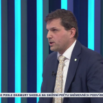 Obrázek epizody Richterová: Zahraniční politika není vyvážení plyšáků. Malá se divila: Snídala jste syrové maso?