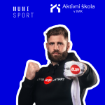 Obrázek epizody Jiří Procházka: „Pokud bych nezačal s bojovými sporty, tak bych se chytnul nějaký party a šlo by to z kopce.“