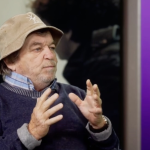 Obrázek epizody Roman Skamene: Seriály nesnáším. Proč mi psal Jonák ošklivé dopisy? Bony a klid vydělalo 13 mil. Restauraci jsem po***l.