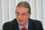 Obrázek epizody Hydrolog Jan Daňhelka: Místo aby voda v půdě přibývala, letos v zimě ubývá. V nížinách pučí rostliny