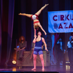 Obrázek epizody Totální cirkusový výprodej! O inscenaci Cirkus Bazaar a dalším směřování Divadla Bravo s jeho uměleckým šéfem Petrem Horníčkem