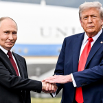 Obrázek epizody Rok 2025 v zahraničí: Autoritářský Trump, hladomor v Gaze a probuzení EU v tématu obrany