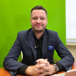 Obrázek epizody 7 milionů, aby zametli Bitcoin? Šílené. A co teprve drony, které nikdy nepřišly? | Čau Praho #170