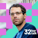 Obrázek epizody 32 Bar Talk: Jazzový kytarista David Dorůžka o tom, co je skryto za notami