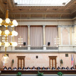Obrázek epizody ÚS posvětil porušování pravidel sněmovny. Po změně vlády se to však může vymstít