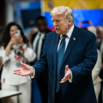 Obrázek epizody Trump už není z teflonu. Prezident začíná sklízet nelibost svých voličů