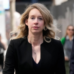 Obrázek epizody Elizabeth Holmes is back in the spotlight: why can’t we look away?