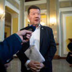 Obrázek epizody Babiš Okamuru za výroky o Ukrajině nezkritizoval, ale na Bezpečnostní radu státu ho nepozval