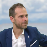 Obrázek epizody Jiří Charvát, SESTŘIH: Balím psovi tabletu do šunky
