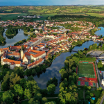 Obrázek epizody Vzhůru na Vysočinu: Poznejte ceněné památky, život našich předků i město, kde se mísí historie s moderní energií