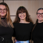 Obrázek epizody Mladí si knihy vybírají na TikToku, jedno video rozprodá knihu do 12 jazyků, aniž by ji někdo četl, říkají autorky