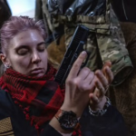 Obrázek epizody Pánské spodky a lodičky. Jak se daří ukrajinským ženám v armádě?