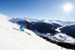 Obrázek epizody Davos Klosters nabízí 269 km sjezdovek v šesti areálech. "Je to ideální lyžařská destinace jen 7 hodin od Prahy," říká říká Alena Koukalová ze Switzerland tourism.