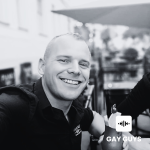 Obrázek epizody Změny na pražské gay klubové scéně: Piano se stěhuje - Karel Karlík ■ Epizoda 24 ■ GAY GUYS PODCAST