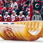 Obrázek epizody Týden v NHL: Brankářský strach v New Yorku, prázdné sedačky ve Vegas a obří hot dog na ledě