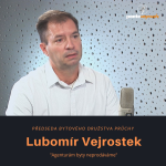 Obrázek epizody Lubomír Vejrostek – předseda Bytového družstva Průchy: Agenturám byty neprodáváme