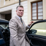 Obrázek epizody Turkova komunikace po nehodě je moc už i na Babiše. Konci politické kariéry je blíž než kdy dřív