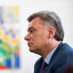 Obrázek epizody Spravedlnost dohání i ty nejmocnější. K soudu jde v bitcoinové kauze také exministr Blažek