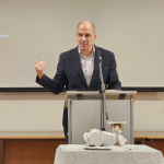 Obrázek epizody VP Petr ROHAN: Naděje která musí zemřít (13. 12. 2025)