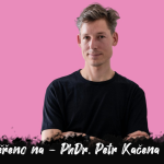 Obrázek epizody #9 Zaměřeno na - PhDr. Petr Kačena // Párové terapie mají 70% úspěšnost! | Dlouhý Široký