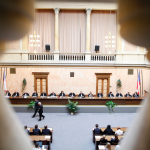 Obrázek epizody Klíčovým verdiktem Ústavní soud komplikuje práci špionům a staví se za demokracii