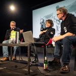 Obrázek epizody Bonus: Večírek v Rock Café