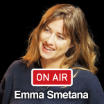 Obrázek epizody Emma Smetana ON AIR: „Čekám, až objevím producenta, který bude umět zvuk, jaký má Miley Cyrus.”