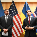 Obrázek epizody Ukrajina si trochu oddechla. Co přinesla ženevská jednání o Trumpově mírové dohodě?