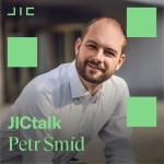 Obrázek epizody JICtalk: Petr Šmíd – v rytmu algoritmu